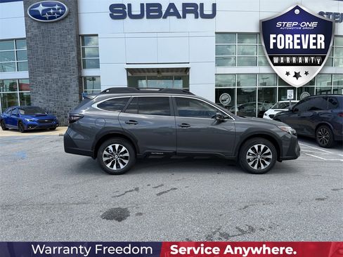 New 2025 Subaru Outback Limited image 9