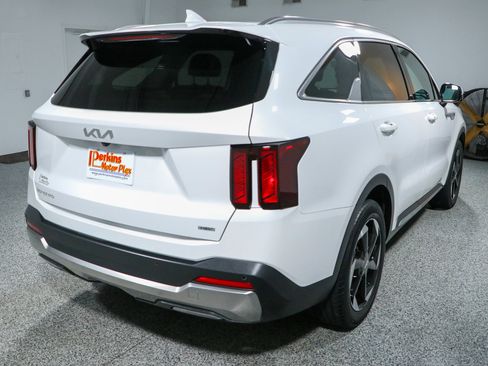 Used 2025 Kia Sorento EX w/ EX Panoramic Sunroof Package AWD/4WD image 7