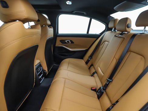 Used 2025 BMW 330i xDrive Sedan w/ Premium Package image 20