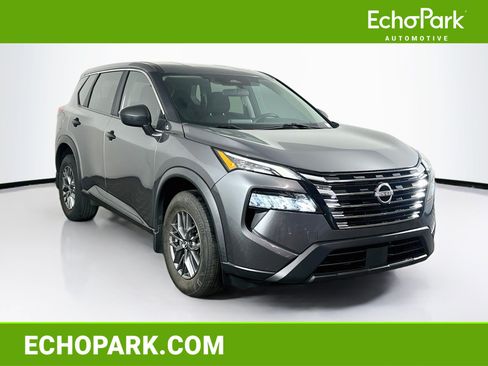 Used 2024 Nissan Rogue S FWD image 1