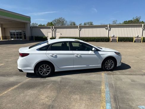 Used 2019 Hyundai Sonata SE image 12