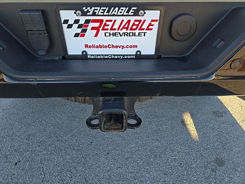 Used 2024 Chevrolet Silverado 2500 ZR2 w/ Technology Package image 8