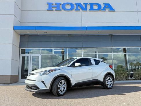 Used 2019 Toyota C-HR LE image 26