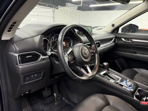 Used 2019 MAZDA CX-5 Touring image 16