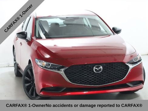 Used 2024 MAZDA MAZDA3 s image 2