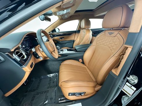 Certified 2024 Bentley Flying Spur W12 image 21
