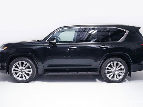 Used 2026 Lexus LX 700h Ultra Luxury AWD/4WD image 4