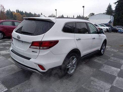 Used 2017 Hyundai Santa Fe AWD w/ Cargo Package image 3
