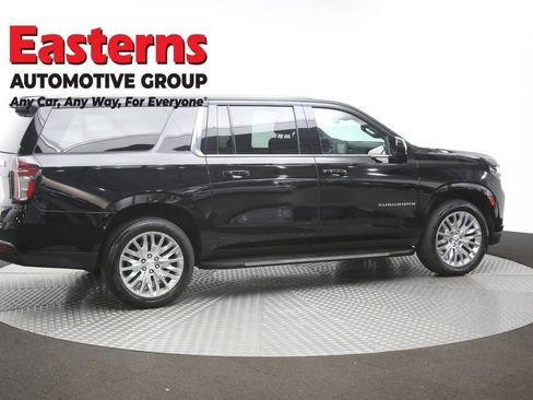 Used 2023 Chevrolet Suburban LS RWD image 47