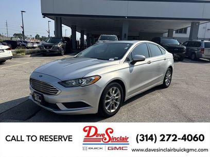 Used 2017 Ford Fusion SE w/ Fusion SE Technology Package