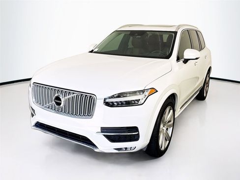 Used 2019 Volvo XC90 T6 Inscription w/ Protection Package Premier image 3
