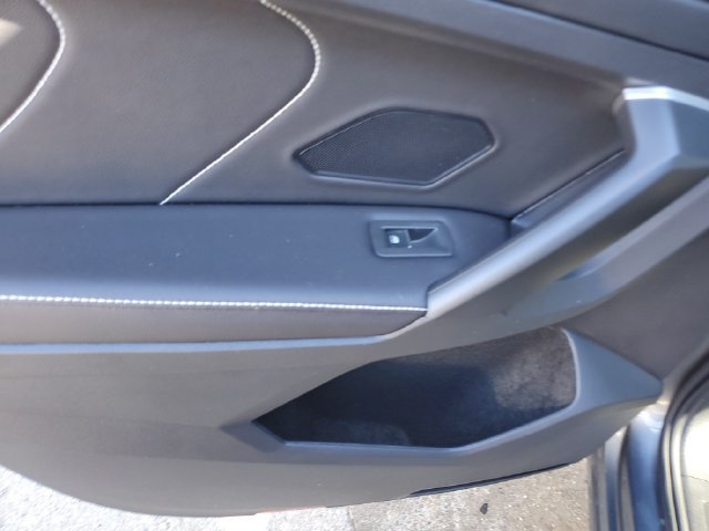 Used 2024 Volkswagen Tiguan SE R-Line AWD/4WD image 16
