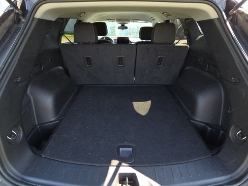 Used 2023 Chevrolet Blazer LT w/ Midnight/Sport Edition image 15