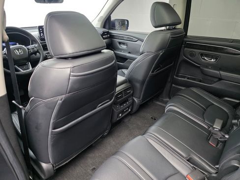 Used 2023 Honda Pilot Elite image 15