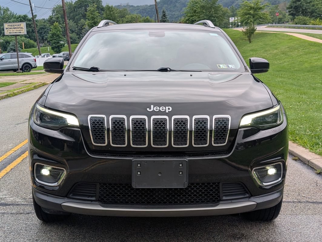 Used 2019 Jeep Cherokee Limited AWD/4WD image 11