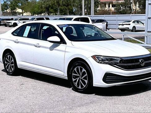 Certified 2024 Volkswagen Jetta S FWD image 2