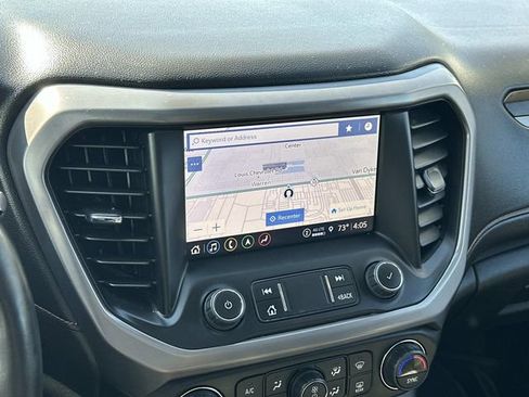Used 2023 GMC Acadia AT4 w/ Technology Package AWD/4WD image 31