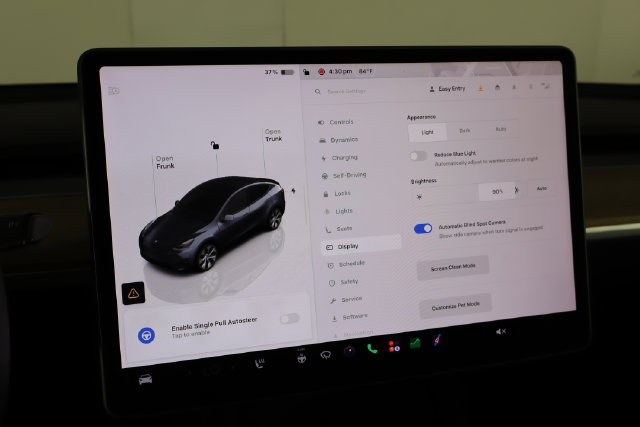 Used 2023 Tesla Model Y Long Range AWD/4WD image 30