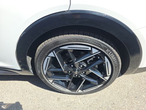Used 2025 Kia K4 GT-Line FWD image 9