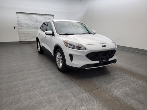 Used 2020 Ford Escape SE FWD image 13