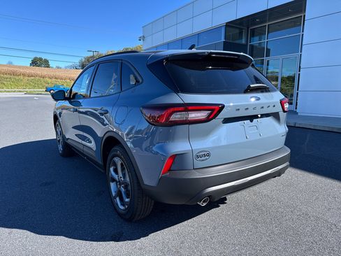 New 2026 Ford Escape ST-Line w/ Cold Weather Package image 18