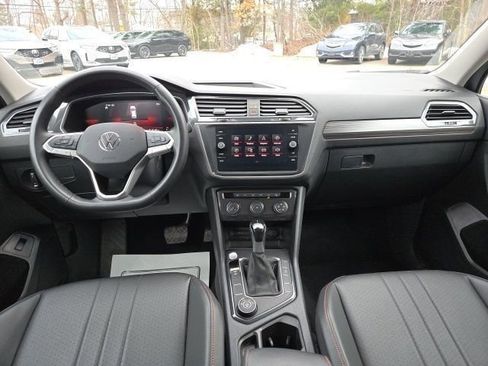 Used 2024 Volkswagen Tiguan Wolfsburg Edition AWD/4WD image 17