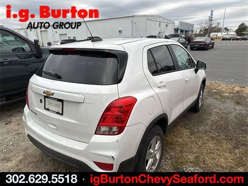 Used 2020 Chevrolet Trax LS w/ Tint and Cruise Package image 7