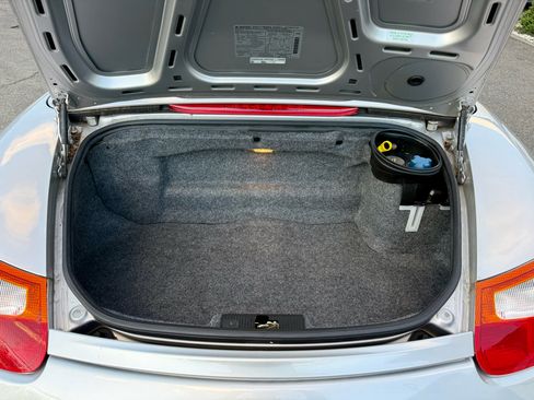 Used 1998 Porsche Boxster image 18