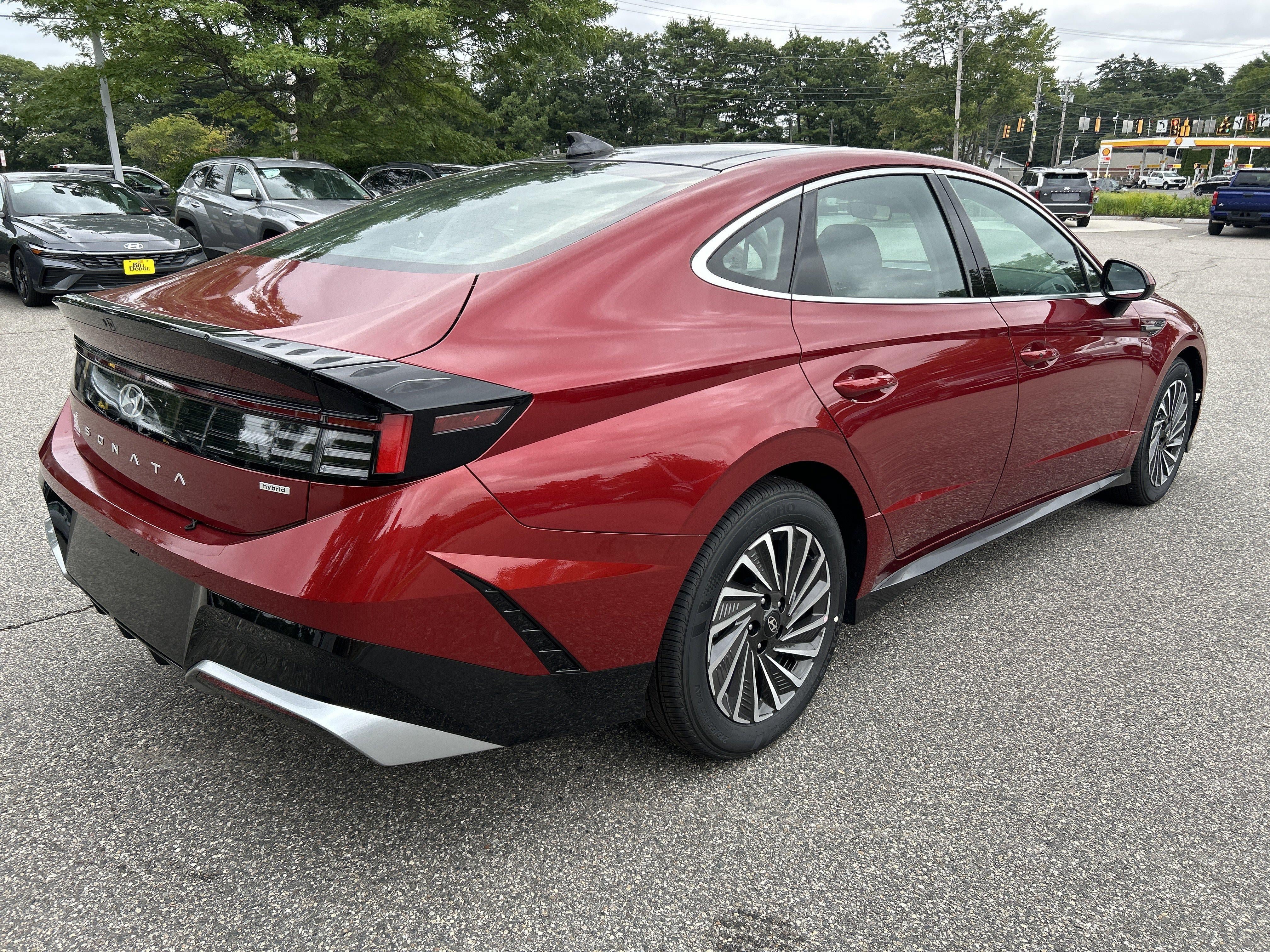 New 2026 Hyundai Sonata SEL FWD image 32