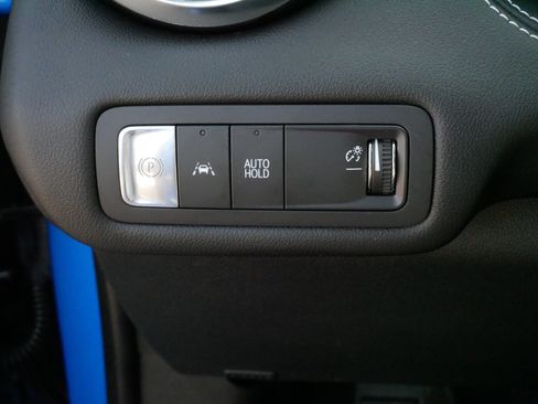 Used 2024 Chevrolet Blazer EV LT AWD/4WD image 27