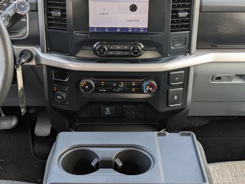 Used 2023 Ford F150 XLT AWD/4WD image 19