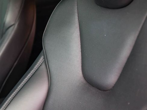 Used 2024 Tesla Model X AWD/4WD image 28