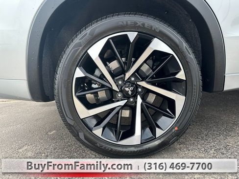 Used 2023 Mitsubishi Outlander SEL image 53