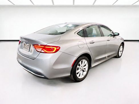 Used 2015 Chrysler 200 C FWD image 4
