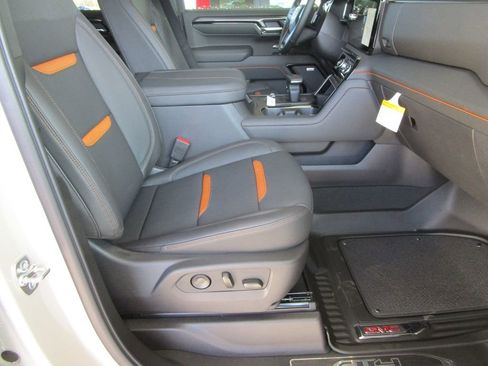 New 2026 GMC Sierra 1500 AT4 w/ AT4 Premium Package image 27