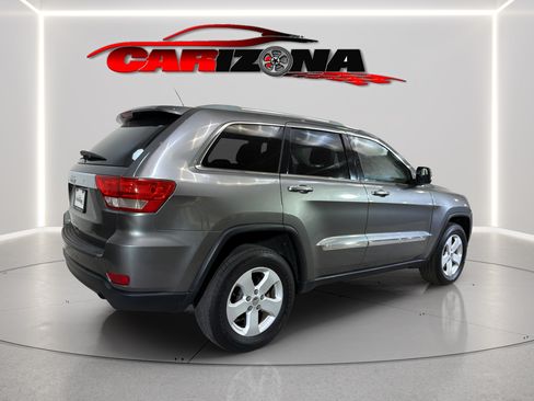 Used 2011 Jeep Grand Cherokee Laredo AWD/4WD image 5