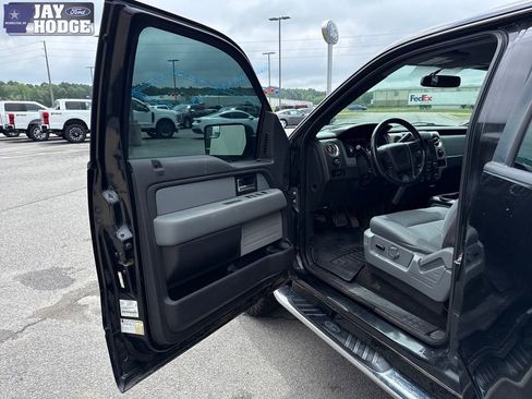 Used 2013 Ford F150 XLT w/ Luxury Equipment Group AWD/4WD image 22