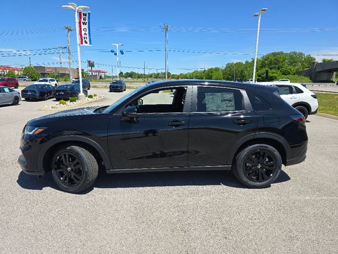 New 2026 Honda HR-V Sport image 10