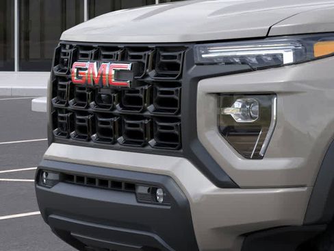 New 2026 GMC Canyon Elevation w/ Convenience Package image 13