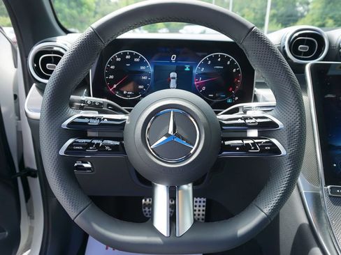 Certified 2025 Mercedes-Benz GLC 300 4MATIC image 26