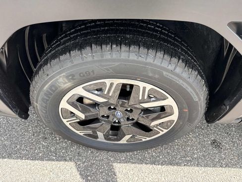 New 2026 Subaru Forester Premium AWD/4WD image 10