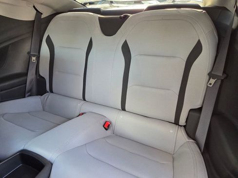 Used 2023 Chevrolet Camaro LT w/ Technology Package image 17