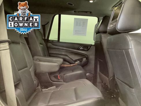 Used 2020 Chevrolet Tahoe Premier w/ RST 6.2L Performance Edition AWD/4WD image 36