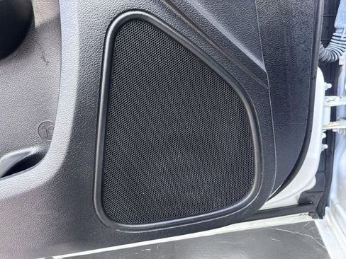 Used 2019 Chrysler 300 Touring L w/ Quick Order Package 22F image 15