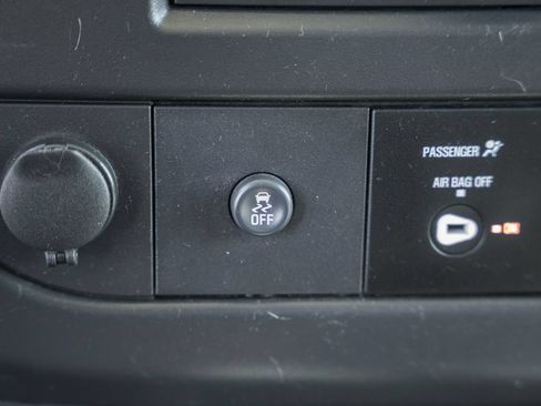 Used 2024 GMC Savana 2500 w/ Driver Convenience Package RWD image 21