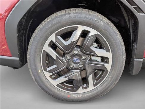 New 2025 Subaru Forester Limited image 9