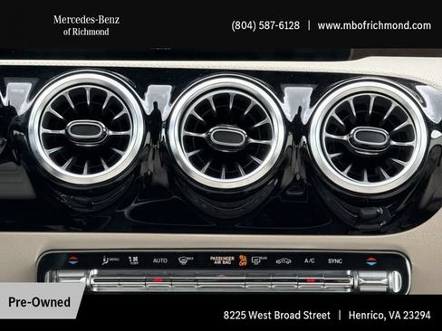 Used 2023 Mercedes-Benz CLA 250 4MATIC w/ Premium Package image 19