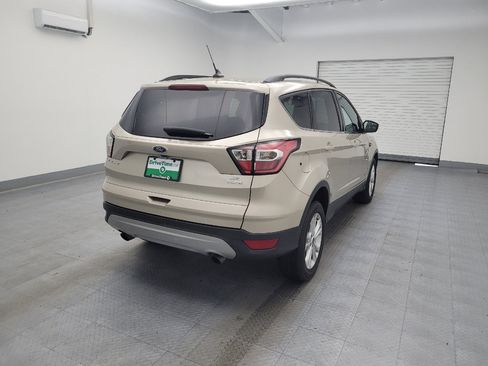 Used 2018 Ford Escape SE w/ SE Sync 3 Package image 9