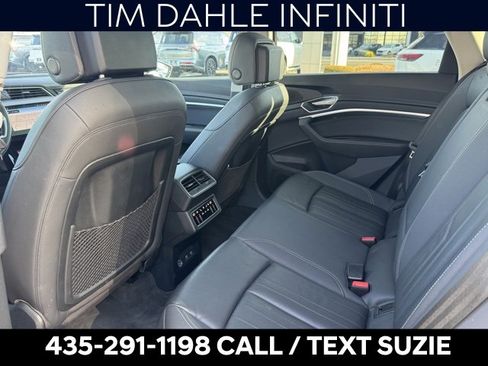 Used 2021 Audi e-tron Premium w/ Convenience Plus Package image 15