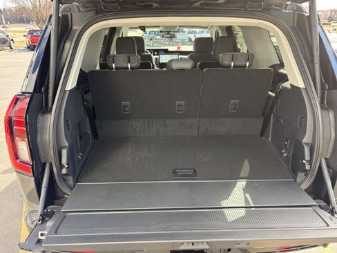 New 2026 Ford Expedition Active image 20